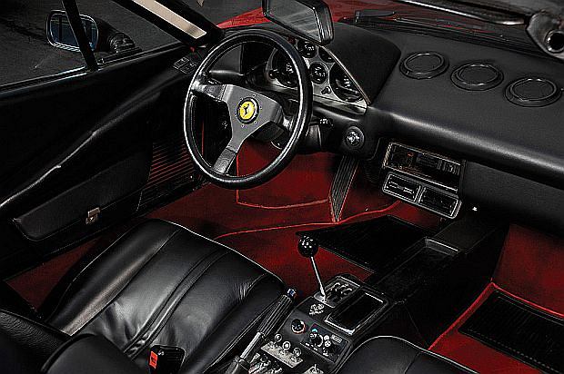Magnum - Ferrari 308 GTS